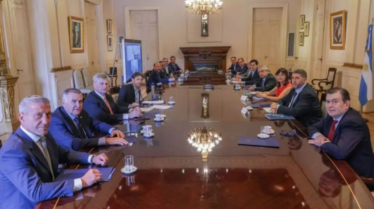 Pacto de Mayo, primer encuentro: el Gobierno cita a los gobernadores a la Rosada para este viernes