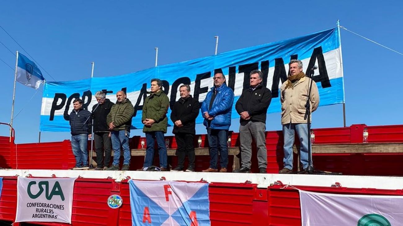 Mesa de Enlace: "El Gobierno nos ve como una caja de donde siempre hay para sacar"