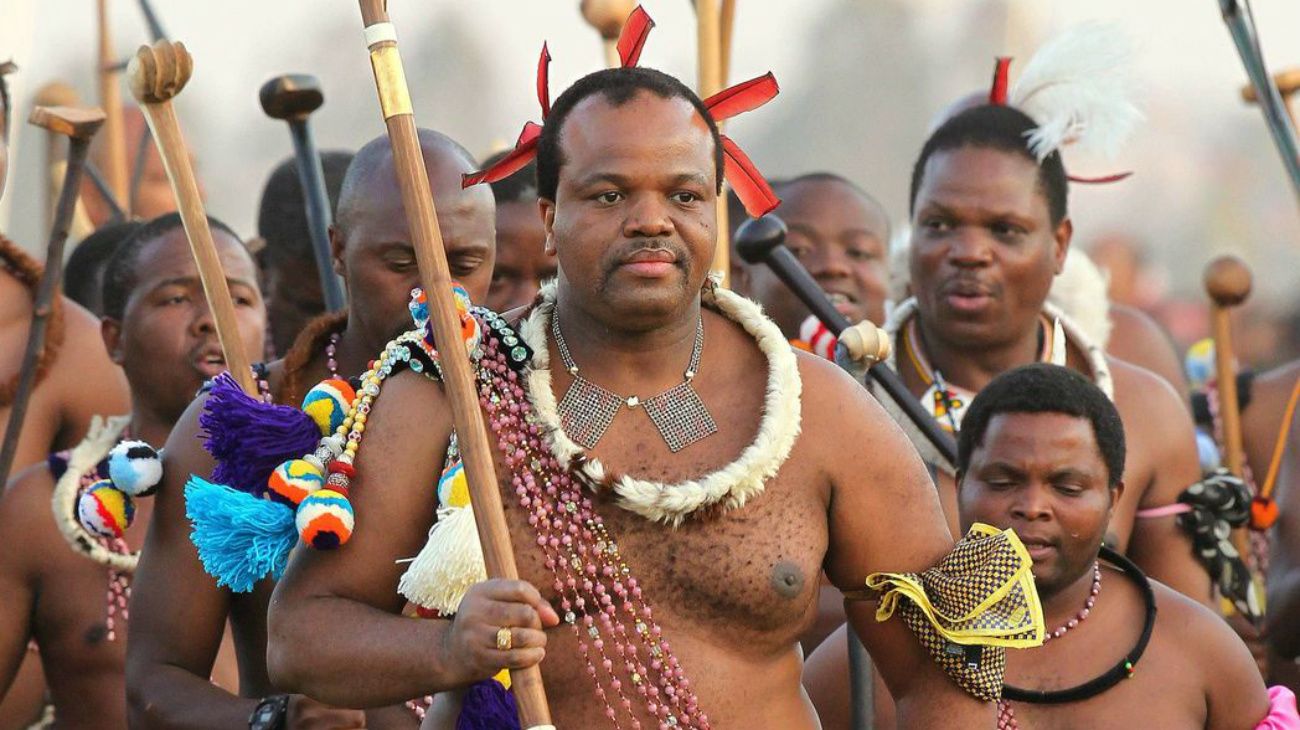 Macri se encontrará con Mswati III, el último rey absolutista y polígamo del África