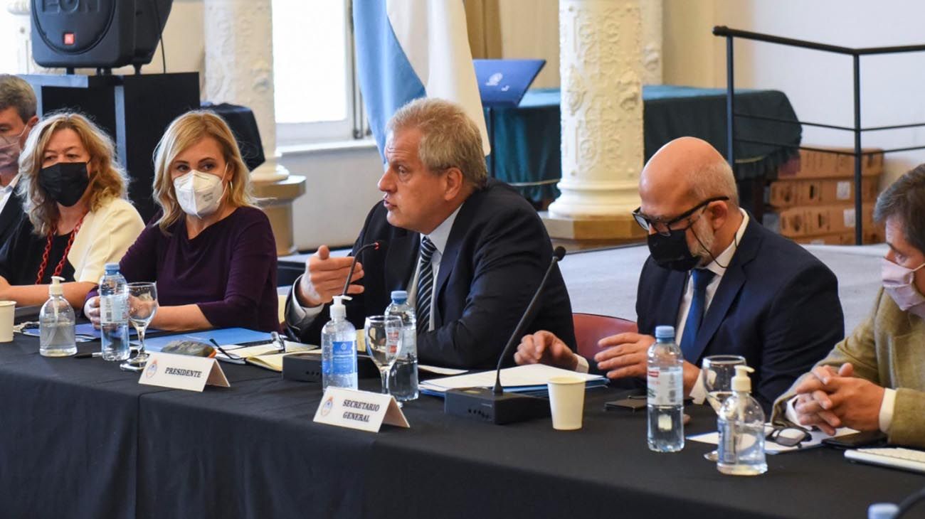 Jaime Perczyk sobre ciclo lectivo 2022: “casi el 90% de los estudiantes empieza el 2 de marzo”