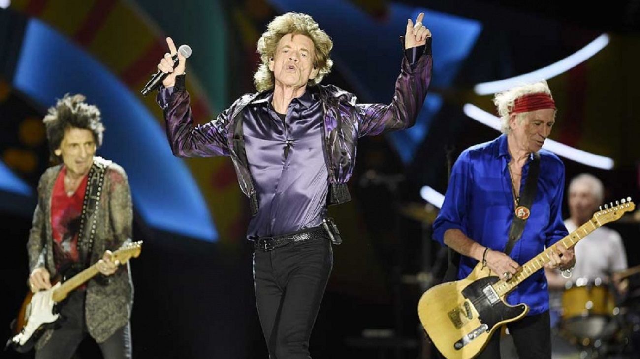 Mick Jagger la sigue rockeando