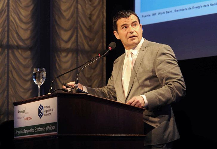 Galuccio de YPF: "Créanme que podemos crecer haciendo dinero"