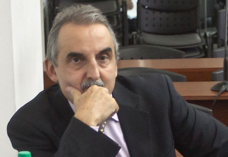 El peor momento de Guillermo Moreno: afuera de las PASO y con pedido de prisión