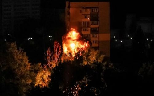 Rusia vuelve a bombardear Ucrania, pese a las promesas de ayuda de la OTAN