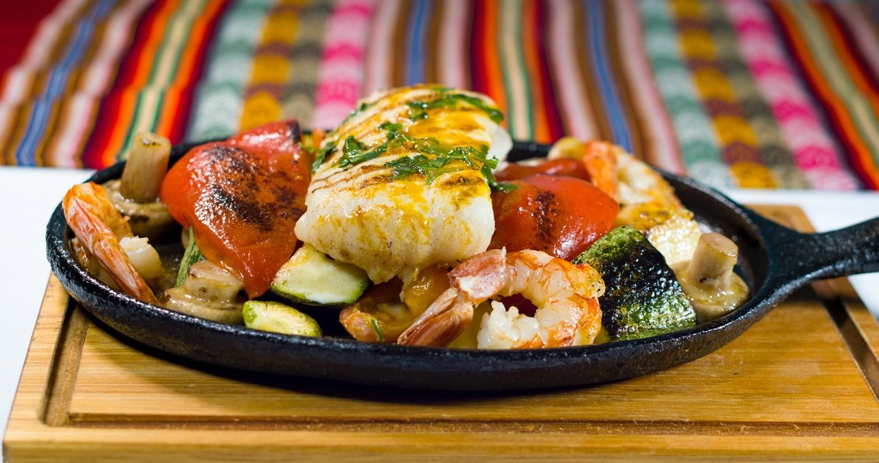 Comer mariscos y pescado podría reducir el riesgo de tener problemas auditivos al envejecer
