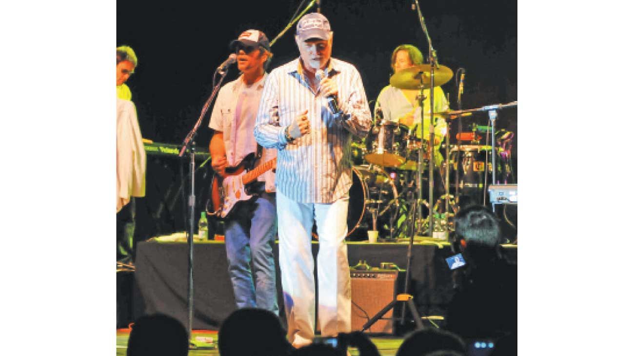 Paul McCartney y Bob Dylan dijeron adiós a Brian Wilson