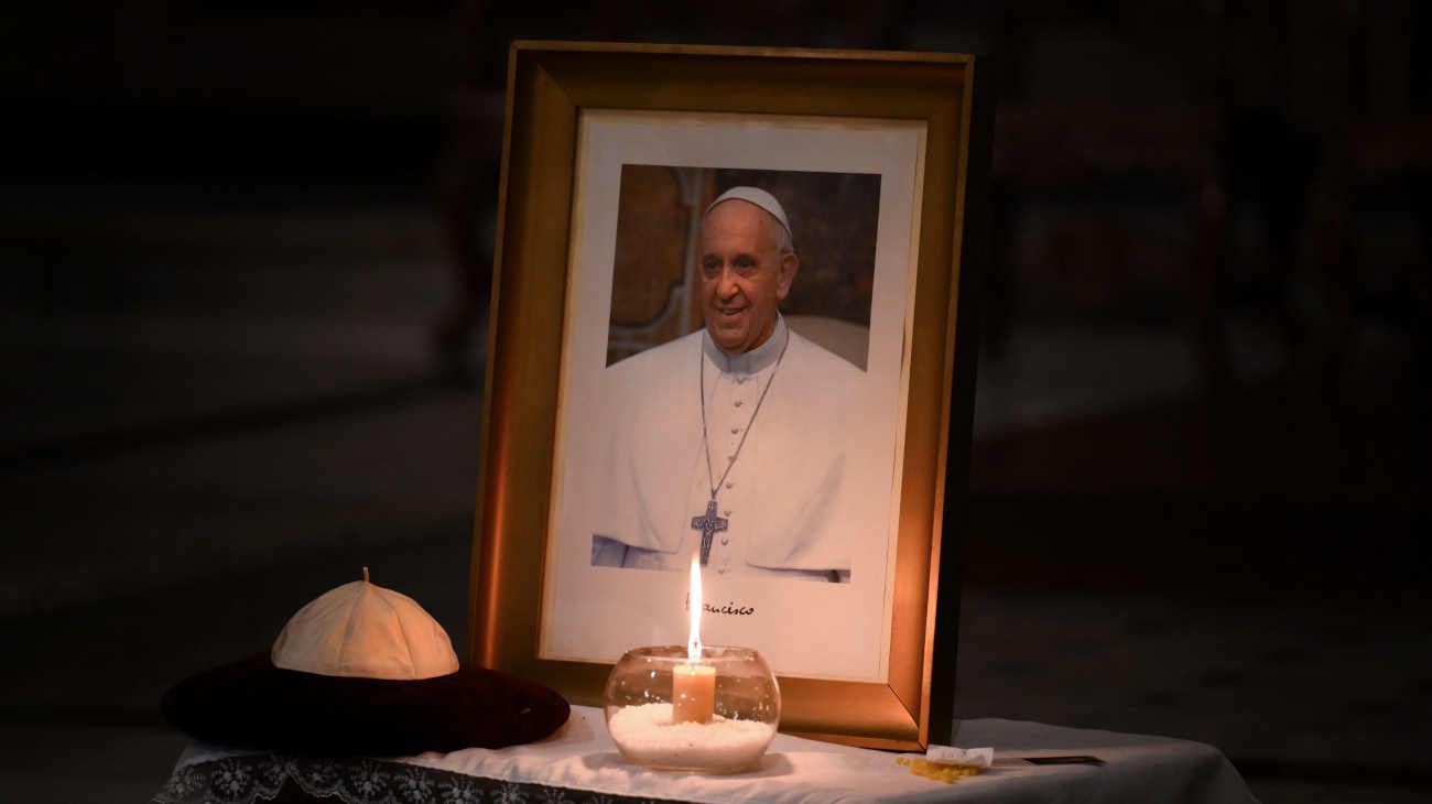 El mundo despide a Francisco, un Papa histórico