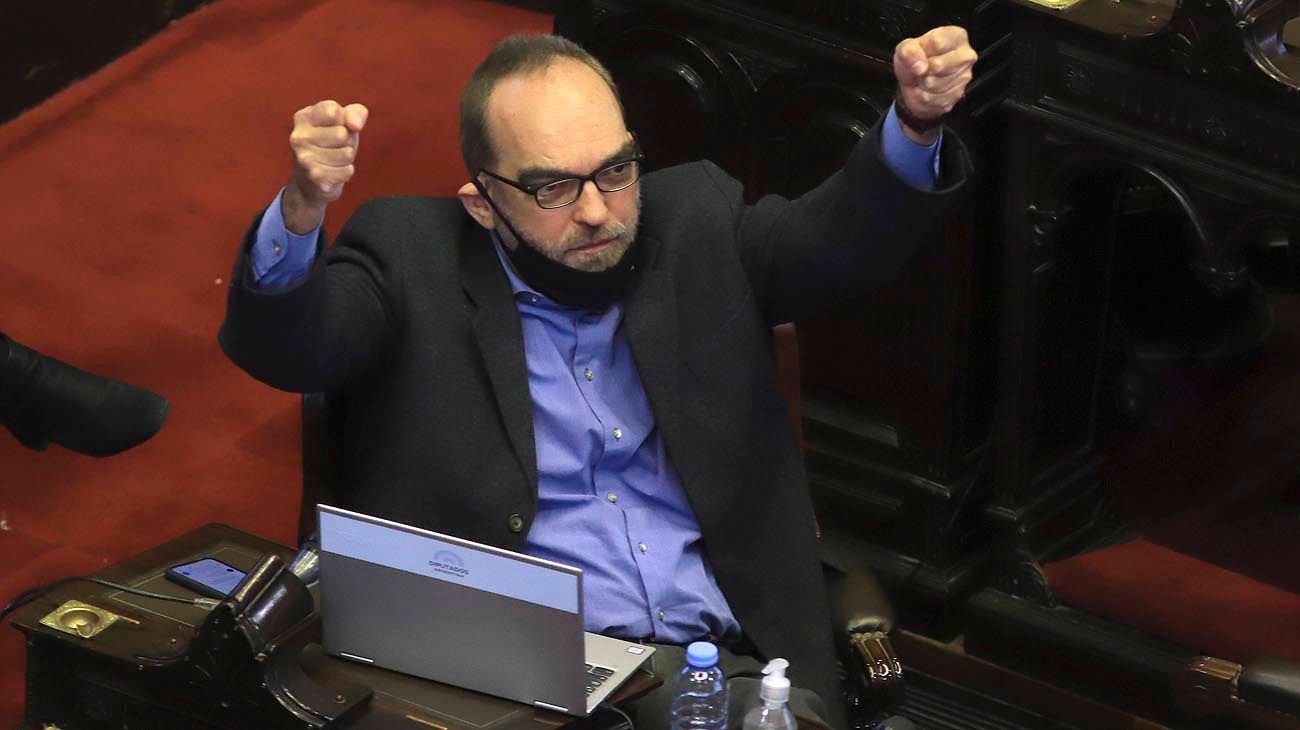 Fernando Iglesias: "Los sindicatos y el Gobierno son los culpables de que las escuelas estén cerradas"