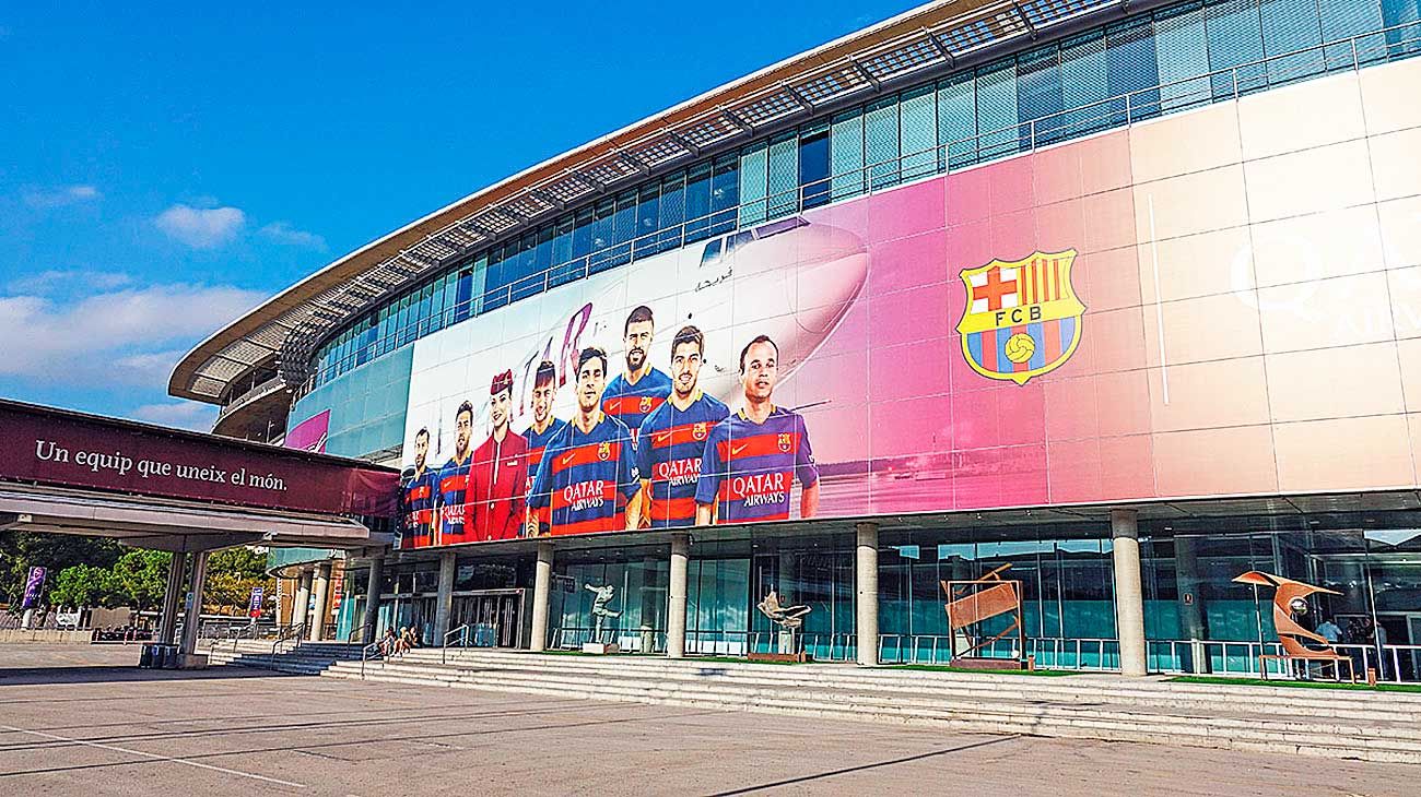 La mano en la caja