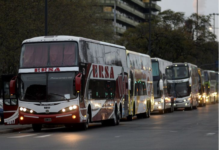 Dictan conciliación obligatoria para evitar el paro de micros