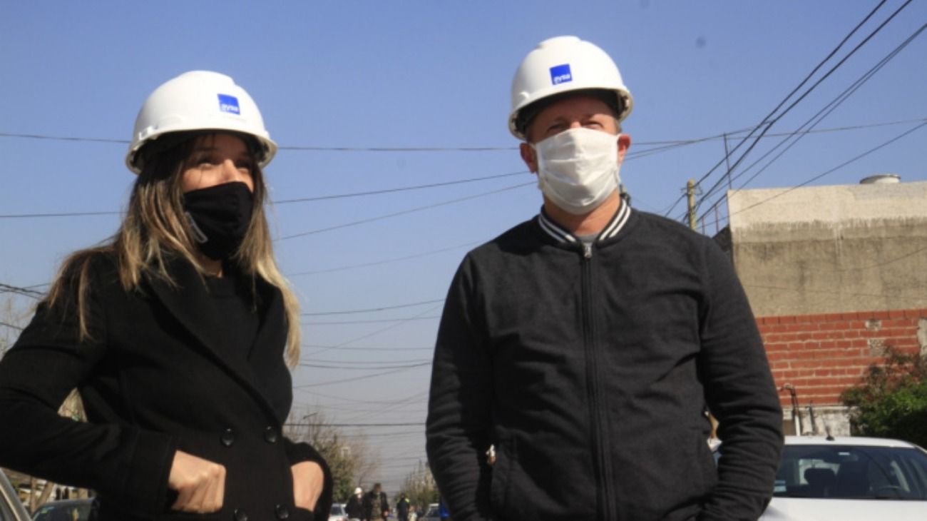 Galmarini e Insaurralde inauguraron una obra cloacal que beneficiará a 36 mil vecinos
