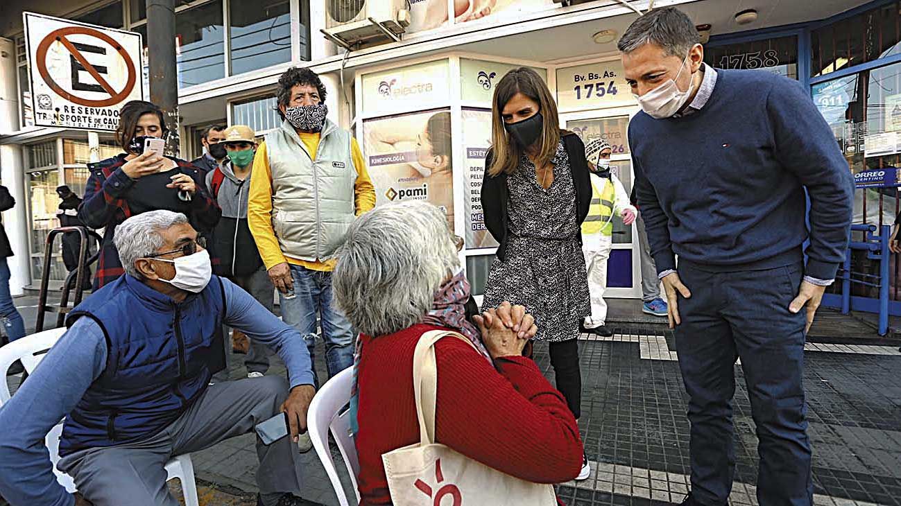 El Gobierno invirtió más de cinco puntos del PBI en asistencia