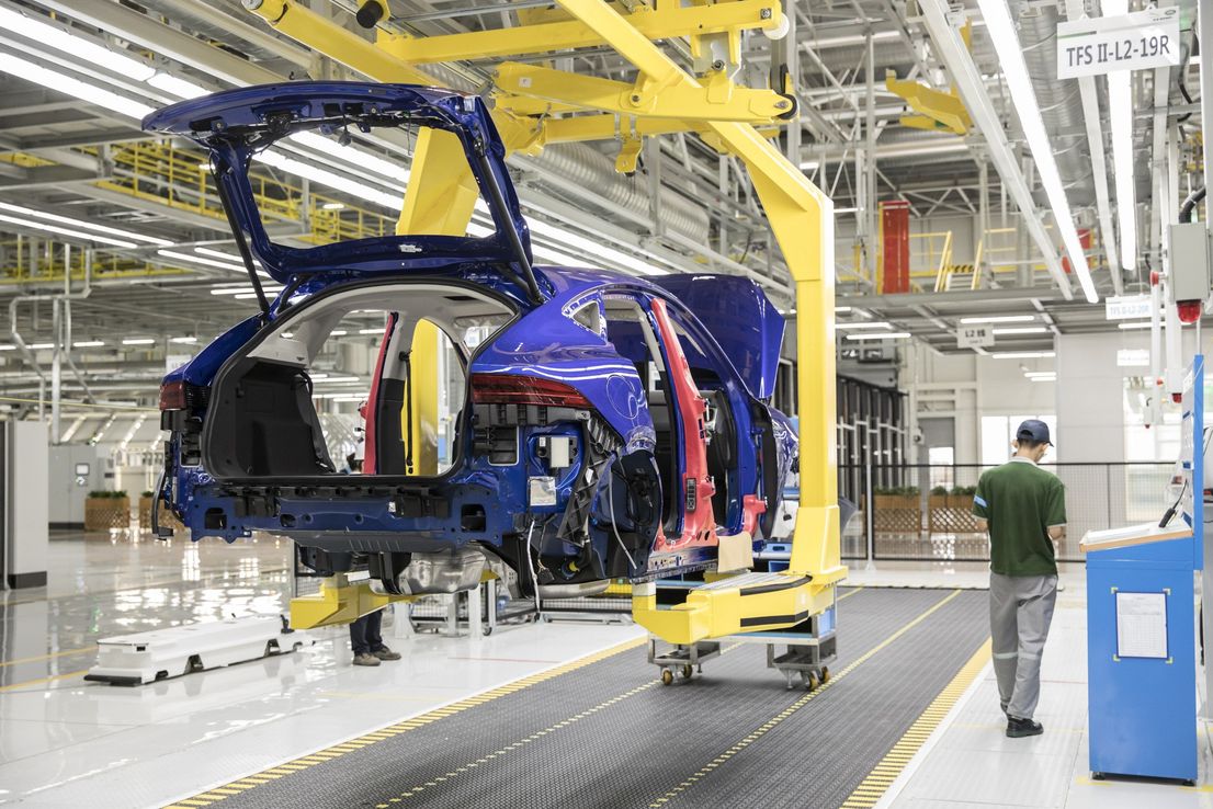 Brexit duro costaría empleos, afectaría ganancias: CEO de Jaguar