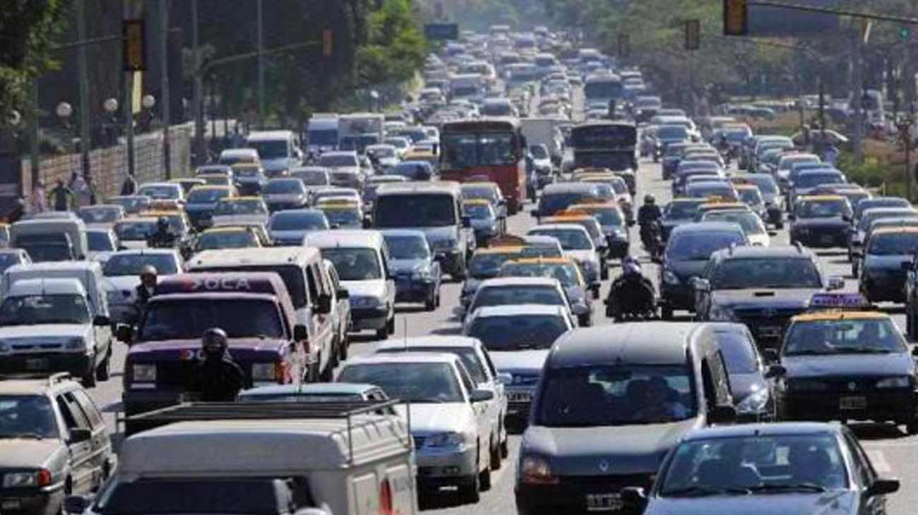 Paro de colectivo y cortes de tránsito para este martes 19 de febrero