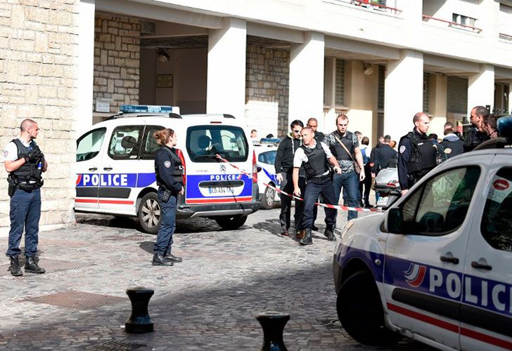 Ataque en Francia: un vehículo atropelló a seis soldados en Francia