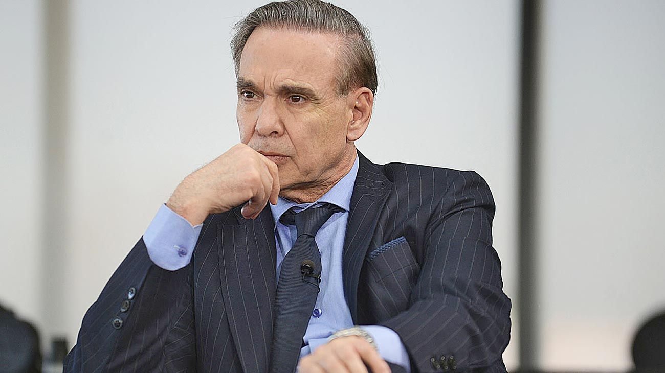 Miguel Pichetto: "Creían que podía haber un Alberto moderado, pero giró a la izquierda"