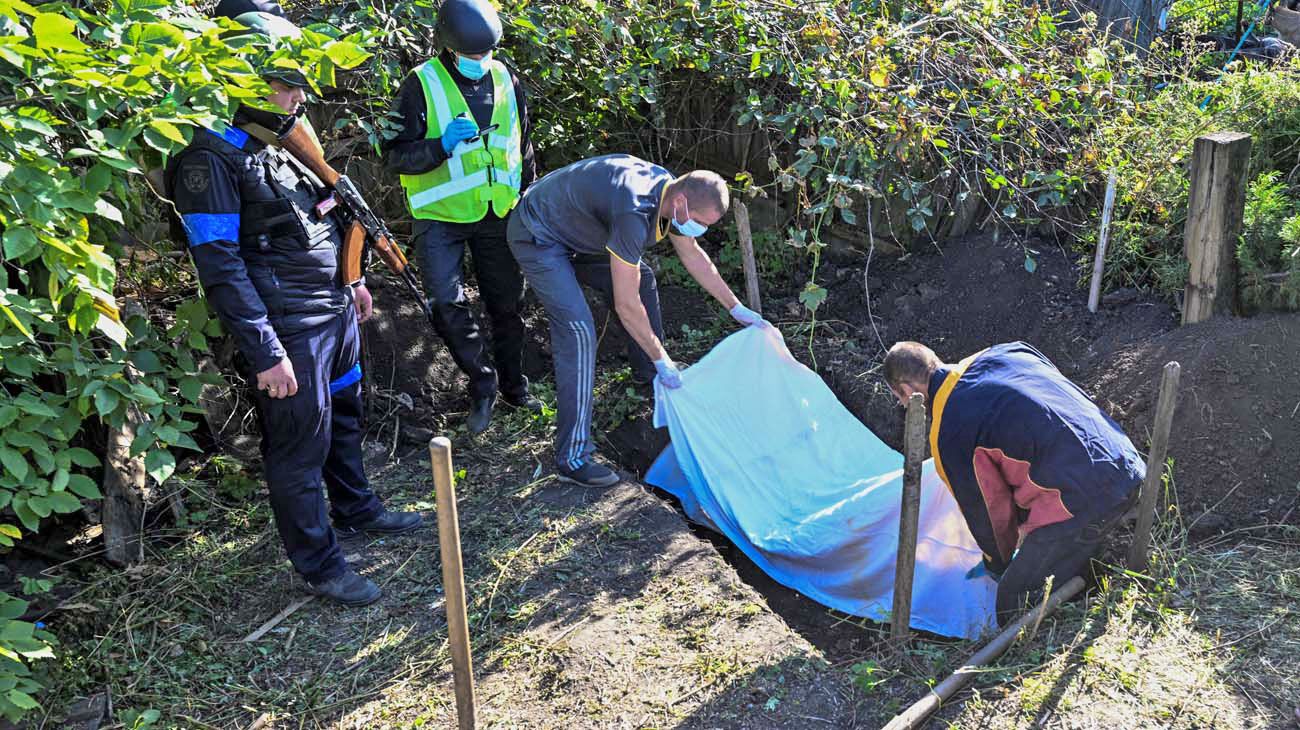Kiev investiga crímenes de guerra en las ciudades reconquistadas en el este