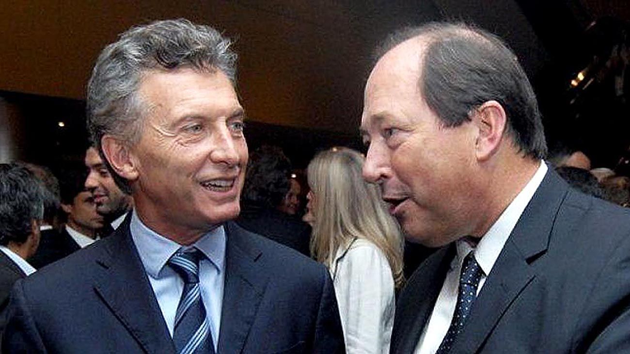 Ernesto Sanz recibe presiones para aceptar ser el vicepresidente de Cambiemos