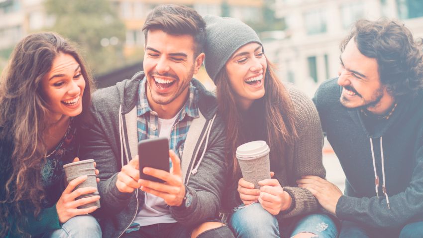 OSDE lanza FLUX: el nuevo plan de salud digital para jóvenes en Argentina