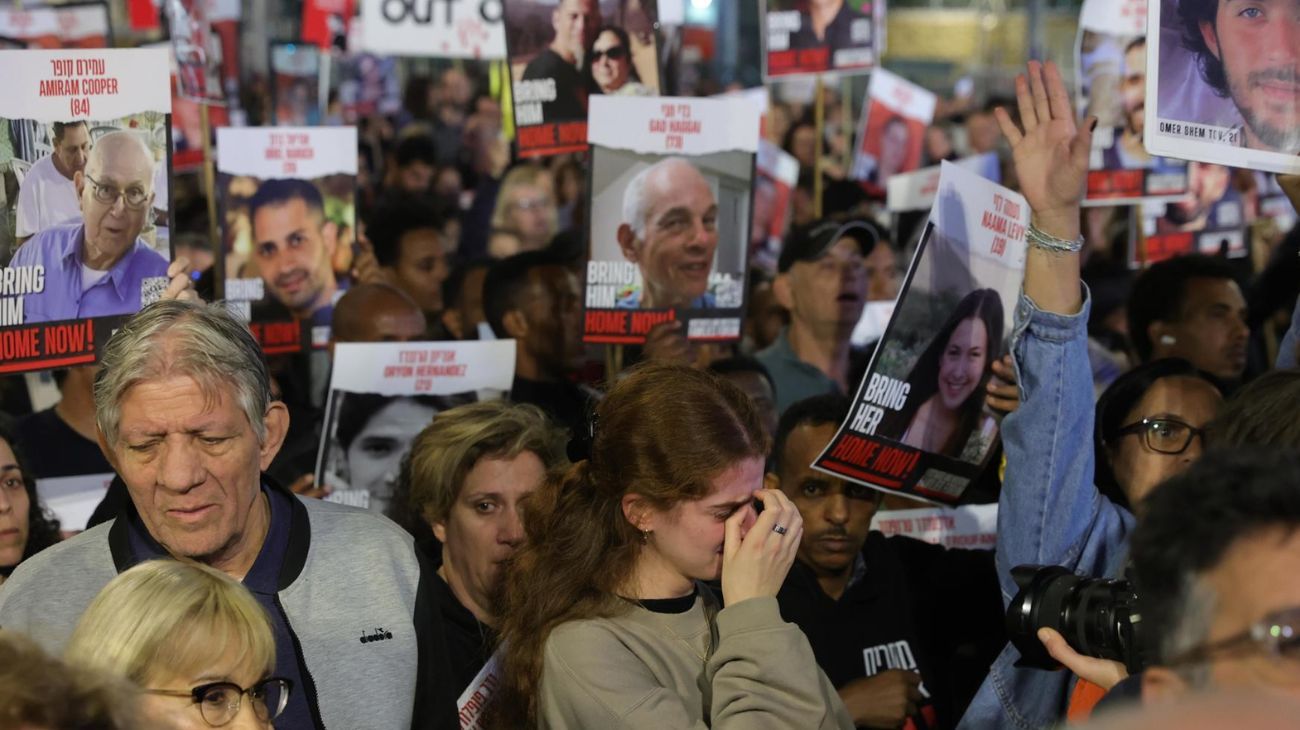 Hamás reveló los nombres de los cuatro rehenes israelíes que liberará este sábado