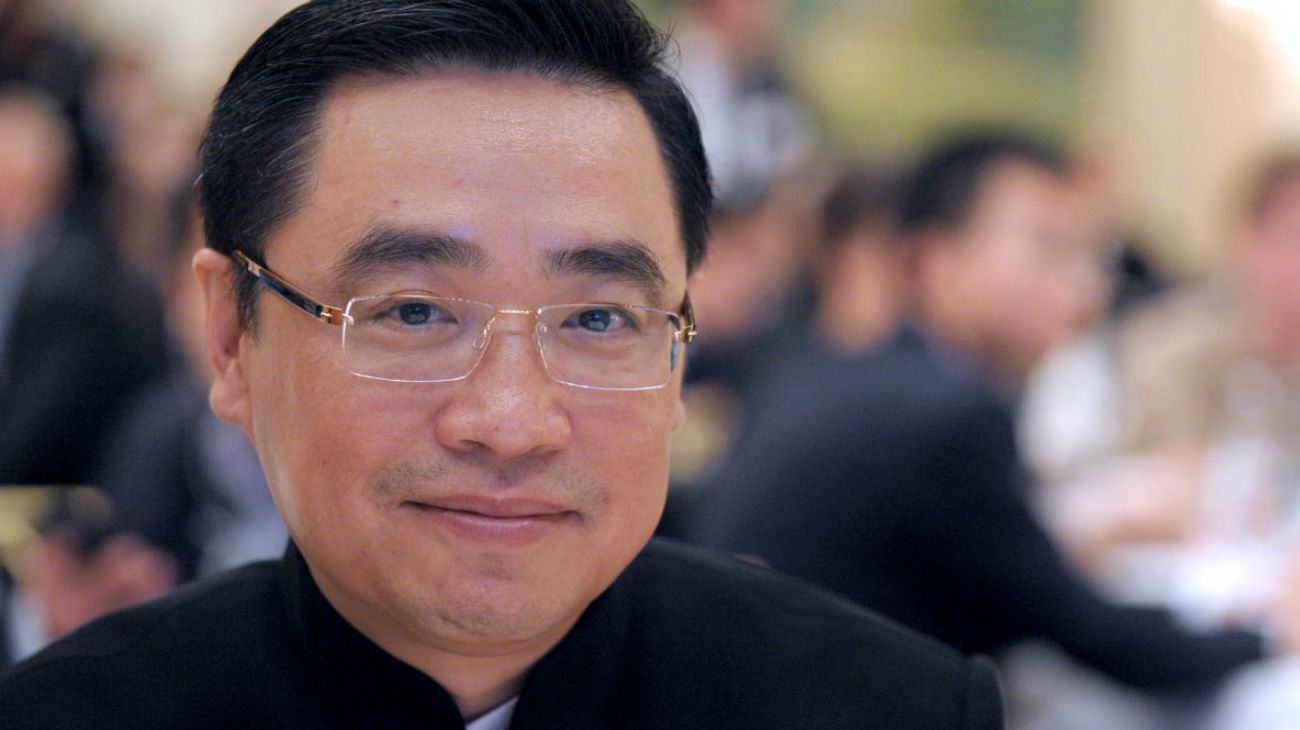 Wang Jian, el multimillonario chino que murió al tomarse una foto