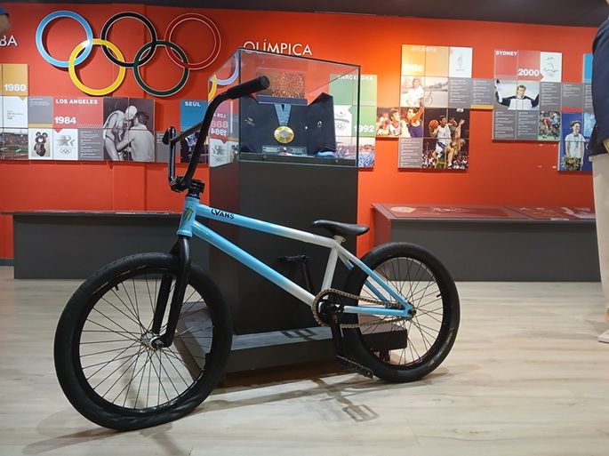 La bicicleta del ‘Maligno’ Torres todavía “vuela” en el Kempes
