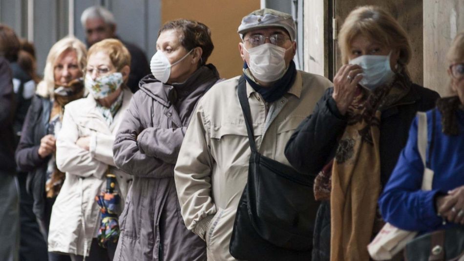 Aumentan jubilaciones y AUH: cuánto cobrarán en marzo 16 millones de personas