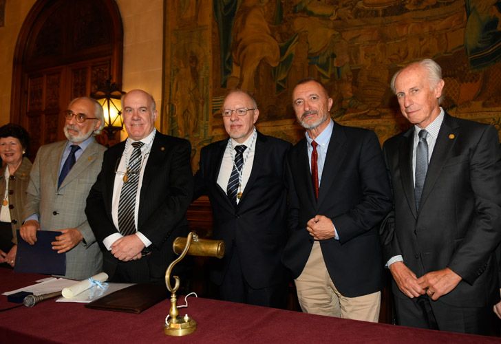 Jorge Fernández Díaz asumió en la Academia Argentina de Letras