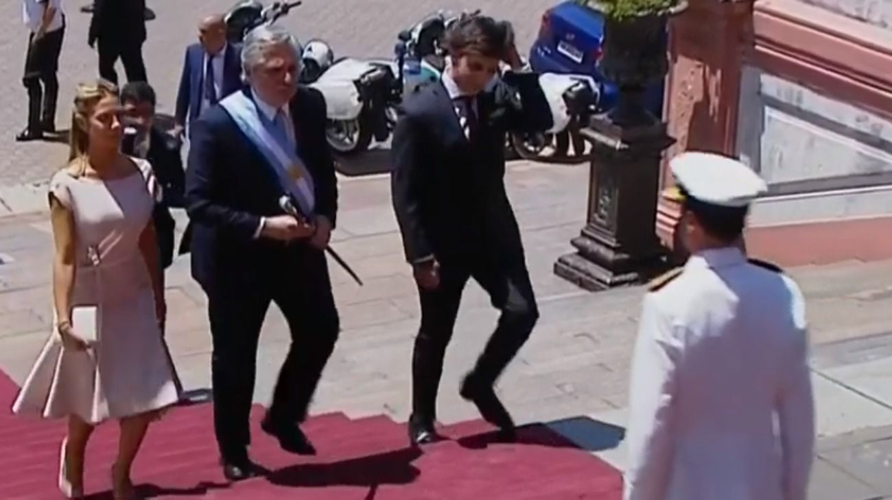 Las imágenes del primer ingreso de Alberto como Presidente a la Casa Rosada