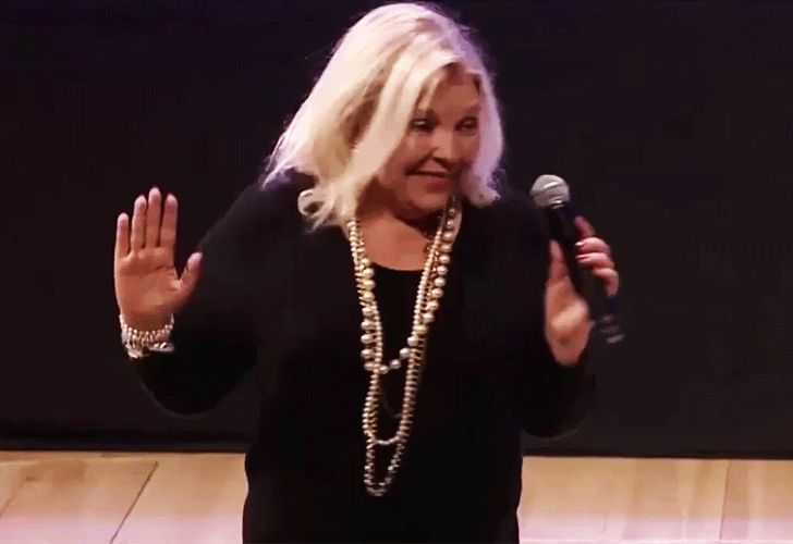 Carrió: "Tengo la valija con todos los camisones rayados para ir a cárcel común"