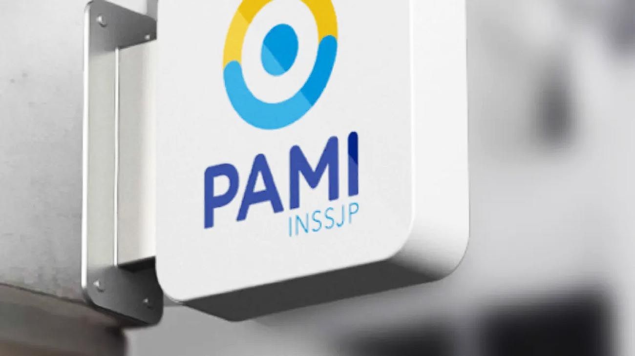 PAMI: cómo pedir los medicamentos gratis por WhatsApp