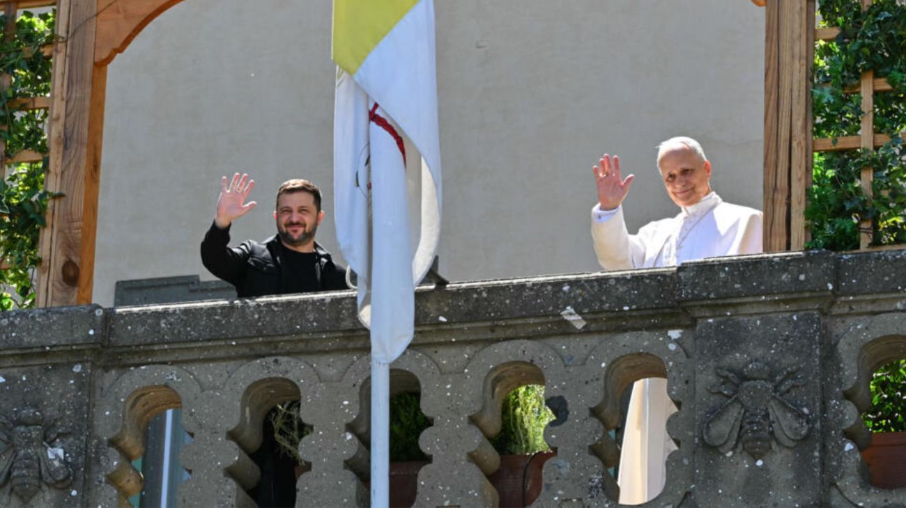 El papa León XIV celebró la primera misa "verde" en Castel Gandolfo y recibió a Volodímir Zelenski