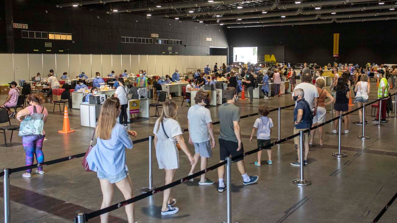 Tercera ola de coronavirus: CABA y Córdoba registraron cifras récord de contagios