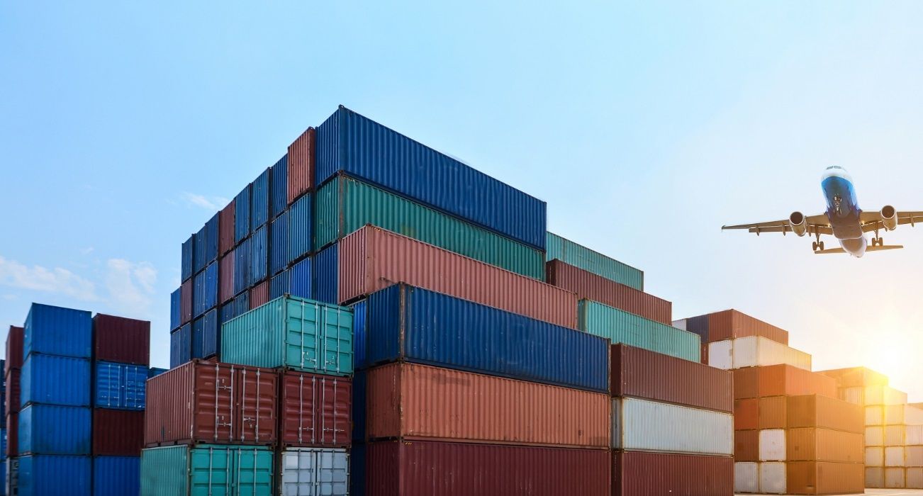 Cuáles son los motivos por los que el comercio exterior está "practicamente paralizado"