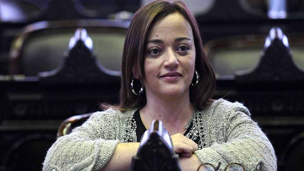 Cecilia Moreau convoca a votar masivamente