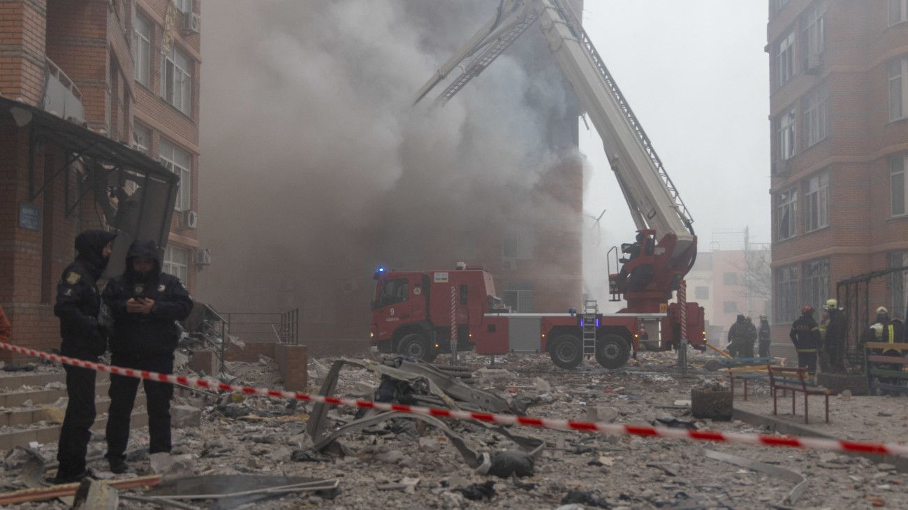 Ucrania: al menos 39 muertos en el bombardeo "masivo" de Rusia con más de 150 misiles