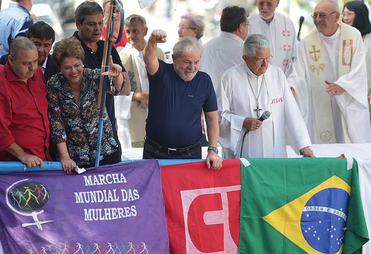 Lula previo a su inminente entrega: "Voy a cumplir el mandato de prisión"