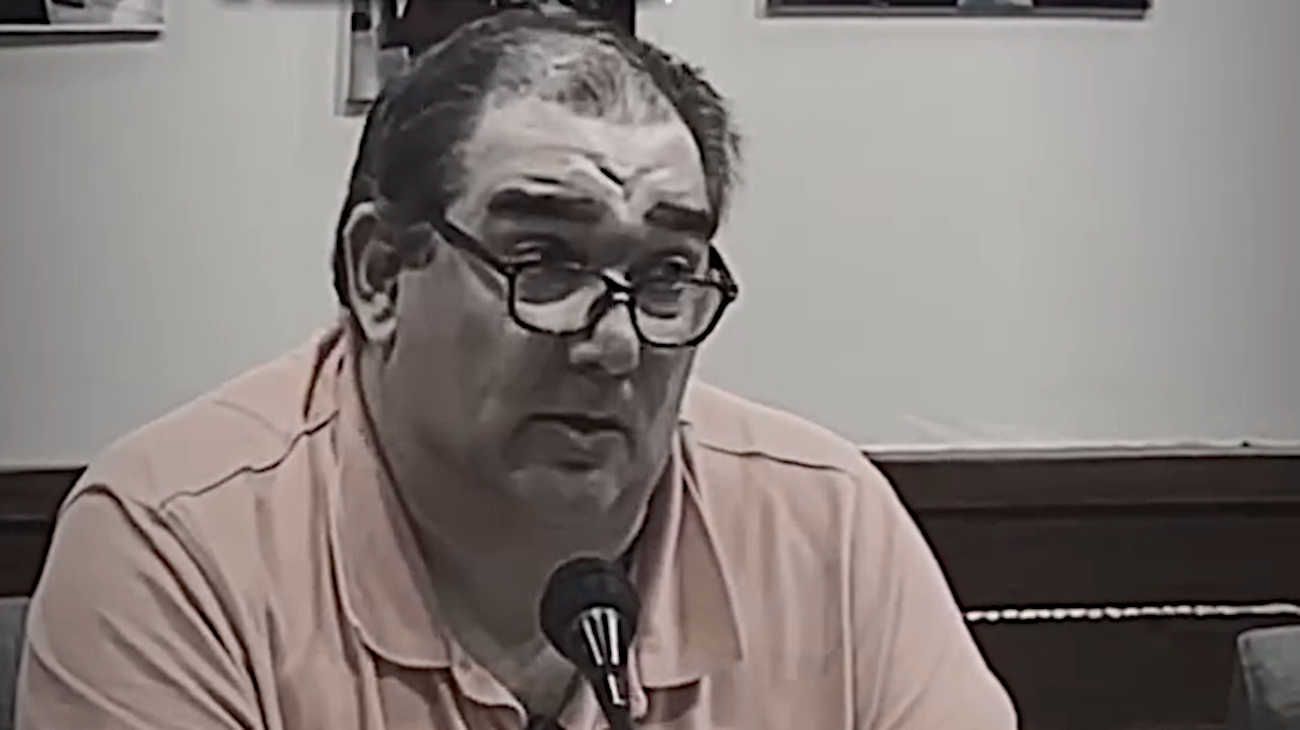 Primer concejal de La Libertad Avanza rompe con el bloque tras la derrota en Provincia