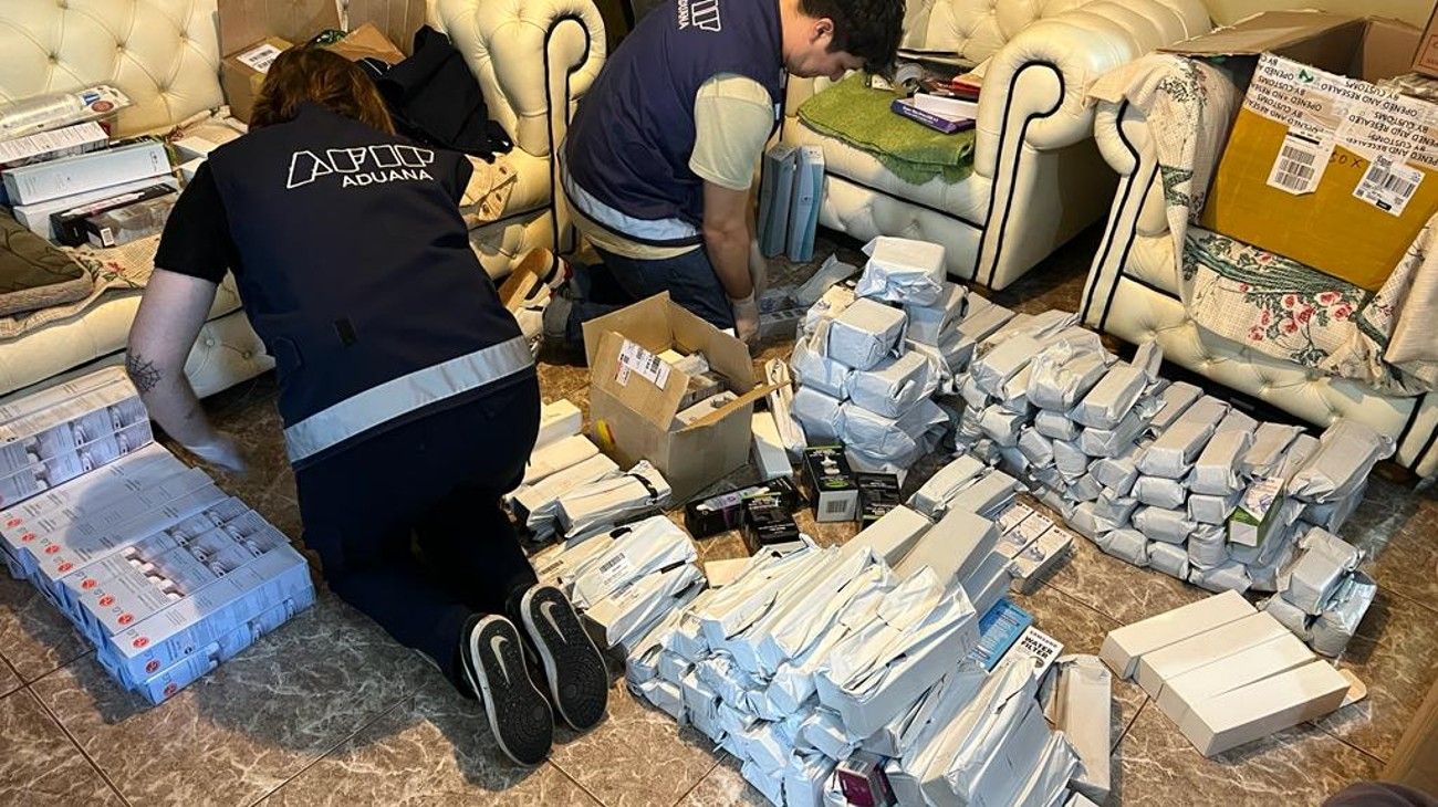 La Aduana desmanteló contrabando millonario de un usuario de plataforma digital