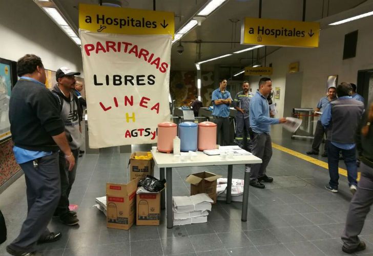 Paro de subtes: definen esta tarde cómo siguen las protestas