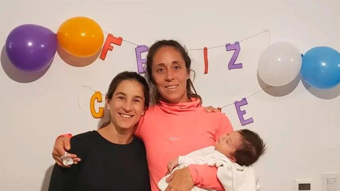La historia de amor de dos ex Leonas que decidieron ser madres
