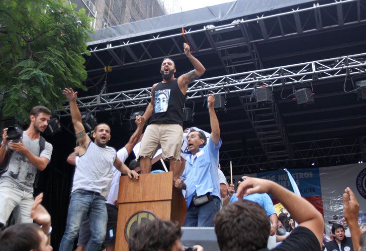 La CGT pagó el costo de la multitudinaria y variada adhesión a la marcha