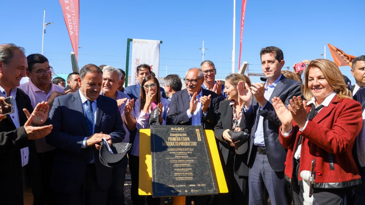 Ricardo Quintela y Wado de Pedro inauguraron obras históricas en La Rioja