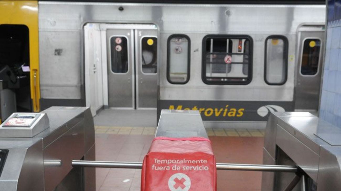 Los metrodelegados paran el miércoles por el hallazgo de material cancerígeno