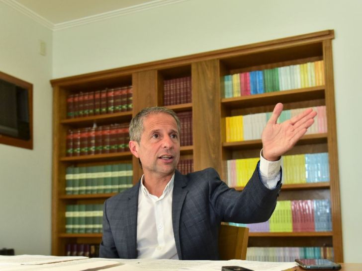 Un intendente se fue de vacaciones a menos de un mes de asumir