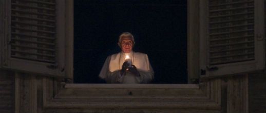 Benedicto XVI inició las celebraciones navideñas en el Vaticano