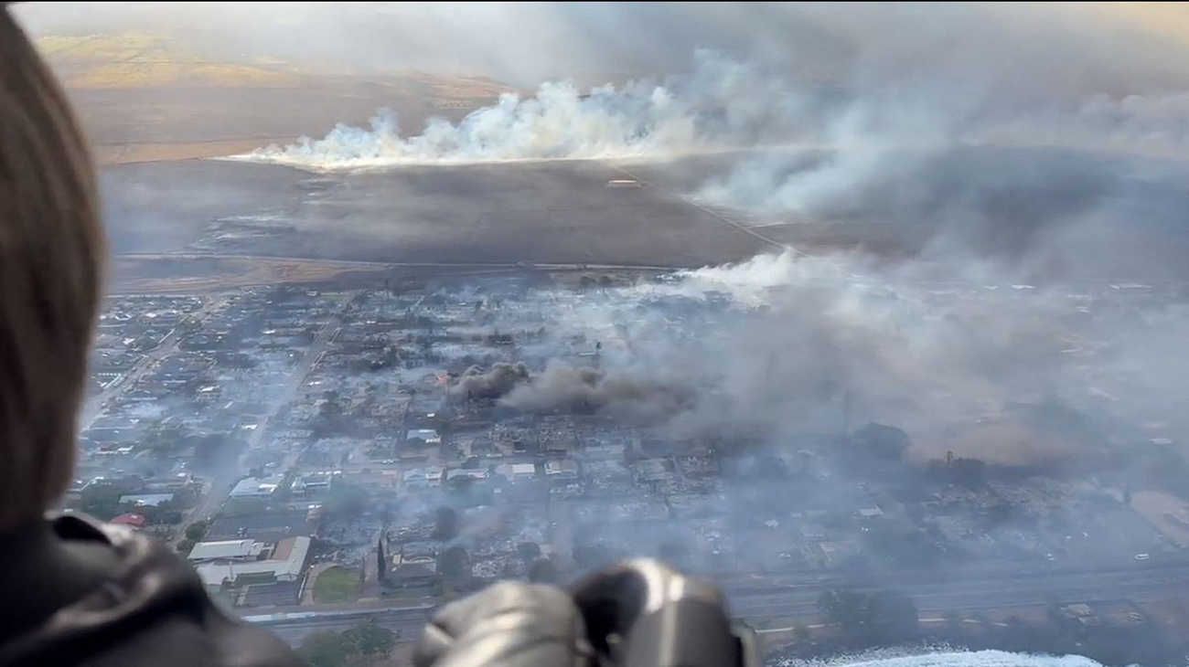 Los incendios en Hawaii dejaron al menos 67 muertos y culpan a los vientos del huracán Dora