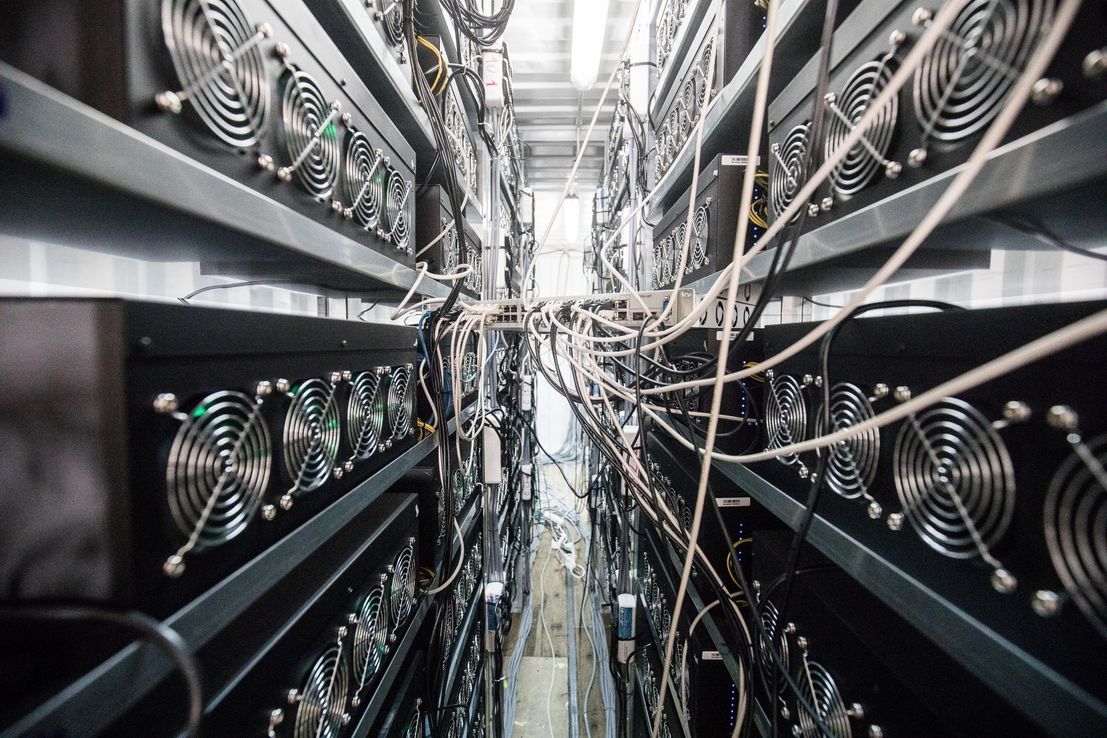 Los criminales de bitcoin gastarán US$1.000 millones este año en la "dark web"