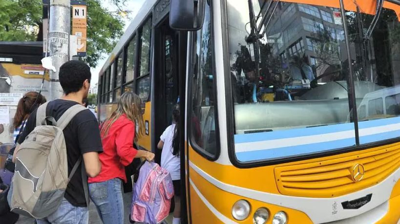 Transporte urbano a $340 desde esta medianoche lo confirmó la Municipalidad