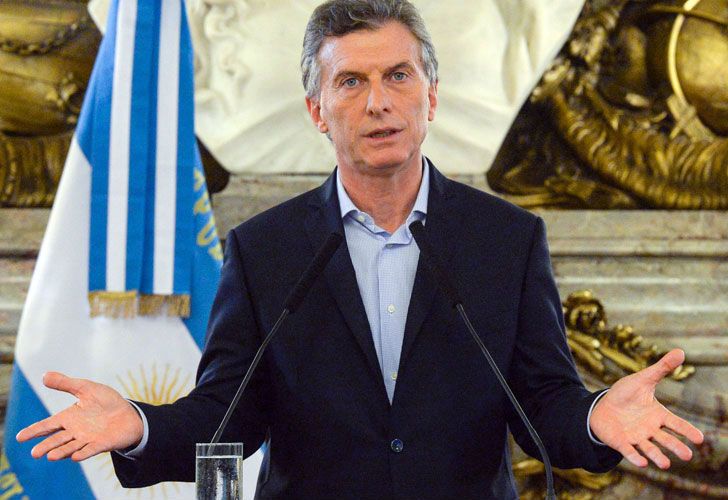 Macri "vuelve a foja cero" con el caso del Correo y anula el recorte a jubilados